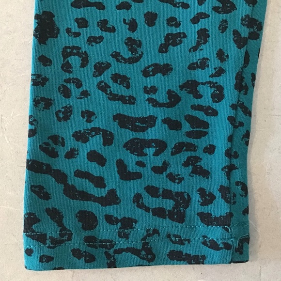 2/$25 Divided H&M Teal Patterned Leggings, 10 - Picture 11 of 15
